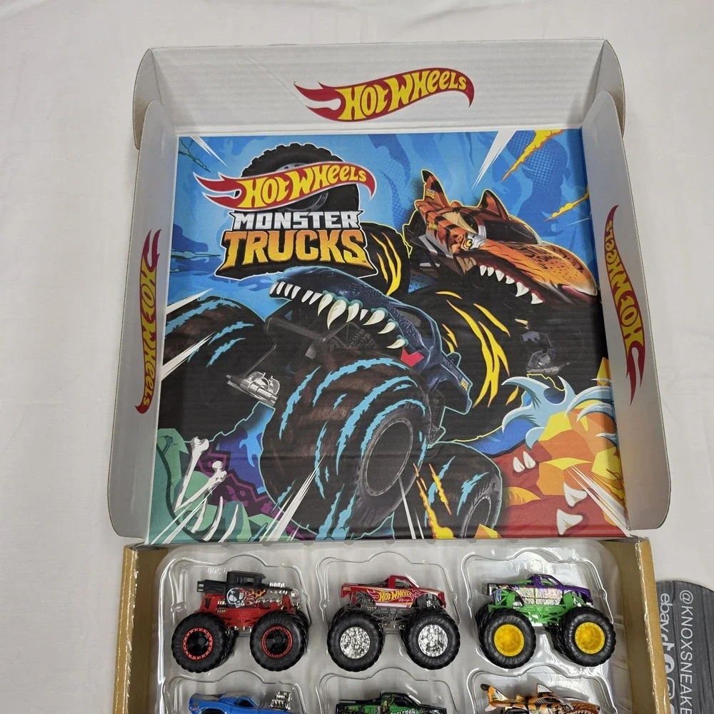 Hot Wheels Monster Trucks Ultimate Chaos 1:64 Diecast 12-Pack NEW